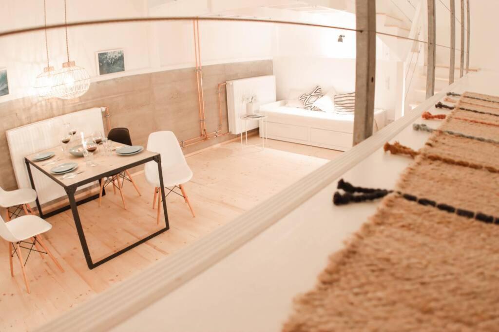 Pool-Loft: Wandern, Erholen & Sauna Siebengebirge Erpel Ngoại thất bức ảnh